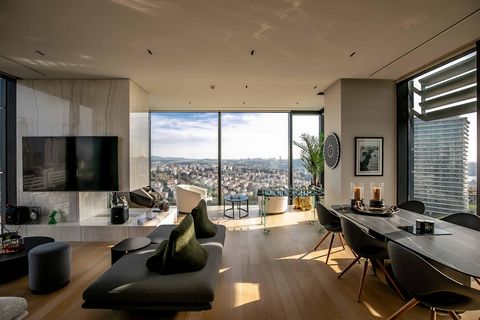 Ihr Traumhaus erwartet Sie: Luxuriöses Wohnen mit spektakulärem Blick auf den Bosporus Treten Sie ein in den Gipfel der Eleganz in diesem 3+1 Apartment im 36. Stock der prestigeträchtigen Çiftçi Towers in Beşiktaş, Istanbul . Mit einer Bruttofläche v...