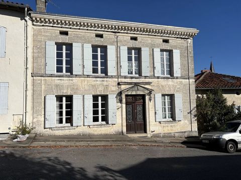 This Maison de Maitre style property is quietly situated in an elevated position in the sought after listed village of Aubeterre sur Dronne. The property currently has three large bedrooms, 2 large bathrooms, spacious living rooms and kitchen/dining ...