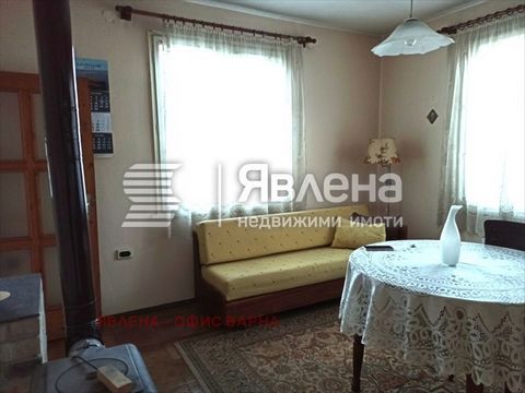 EXCLUSIVE! Yavlena is pleased to offer you in the ideal center of the picturesque town of Teteven a separate second floor of a house and an attic apartment. The two apartments are separate objects, but are sold together. The built-up area according t...