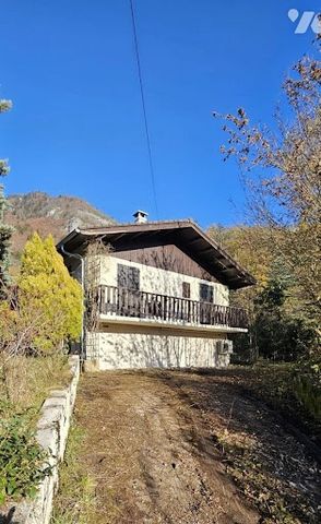 Immobilier.notaires® and the notarial office 1594 NOTAIRES, SELARL offer you: House / villa for sale - CHEVENOZ (74500) - - - - - - - - - - - - - - - - - - - - - - CHALET 3 ROOMS WITH LAND OF 1335 m² A real gem for mountain lovers! Discover this char...