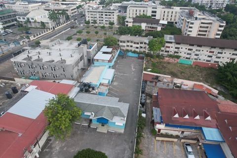 This prime commercial property for sale in New Kingston offers a rare opportunity for businesses or developers seeking a versatile space in a highly sought-after location. The property spans 0.43 acres and includes approximately 10,389 square feet of...