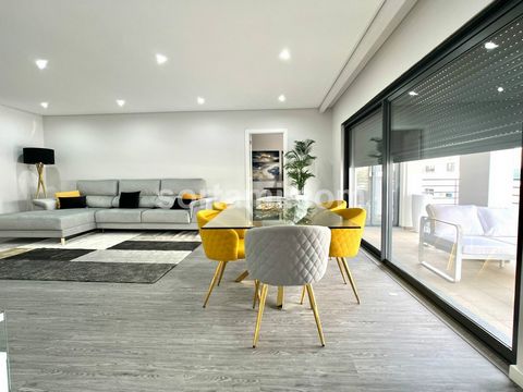 3-Zimmer-Wohnung zum Debüt in Olhão. Bestehend aus Wohnzimmer, zwei Bäder, ausgestattete Küche und Balkon, Eigentumswohnung mit Schwimmbad, Lagerung und Parkplätze im Keller. Top-Qualität beendet, Klimaanlage, Doppelverglasung und großzügige Flächen....