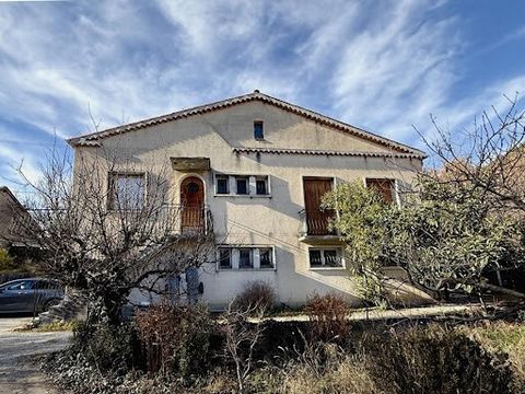 Lionel et Timothée THONNATTE vous présentent en exclusivité aux portes des Alpes et de la Provence sur la commune de Digne-les-Bains (04 000), quartier des Sièyes, cette maison à fort potentiel de 190 m2 édifiée sur un terrain de 1047m2 situé en zone...