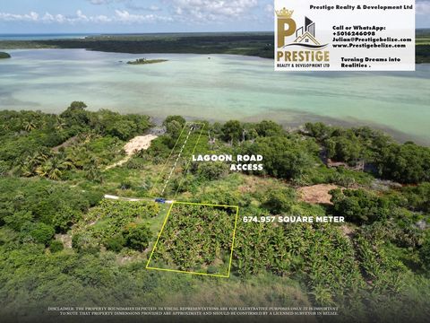 Welcome to your dream property in Copper Bank Village , located in the beautiful Corozal District of Belize, Central America. This 674.957 square meter gem is waiting for you to make it your own. With road access and nearby power, this property is re...