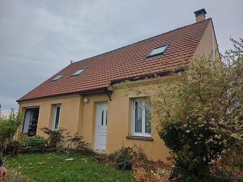 80250 AILLY SUR NOYE - 3 bedrooms - 80m² living space This 2009 pavilion combines modernity and practicality, ideal for families looking for a peaceful living environment while remaining close to amenities. On the ground floor a functional and friend...