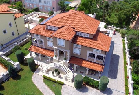   Discover this exceptional apartment house nestled near the enchanting sea in Funtana-Fontana, a town acclaimed as the Adriatic's most sought-after tourist destination. It is ideally situated along the scenic Porec-Vrsar-Orsera road, where numerous ...