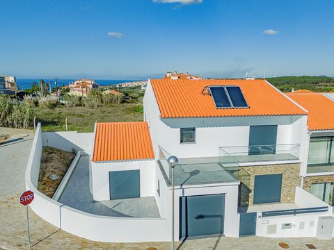 THE ADDED VALUE OF THE PROPERTY: New 4 bedroom villa, with garage in the village of Ericeira, in a residential area, close to the bus terminal. PROPERTY DESCRIPTION: Floor 0 Hall 47 m² living room 17 m² kitchen 16 m² bedroom/office TOILET Garage for ...