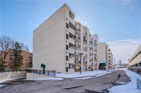 Looking for the perfect downsize? This one is for you! Welcome to the Cameo building in Kitchener! This beautifully updated 2-bedroom, 2-bathroom condo offers 1,180 sq. ft. of spacious living in a prime central location. Close to the mall, Highway 40...