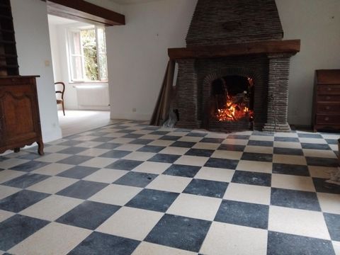 Maison avec fort potentiel à Évreux