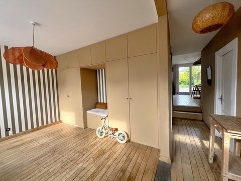 Large Maison ancienne - 4 chambres - cave - jardin