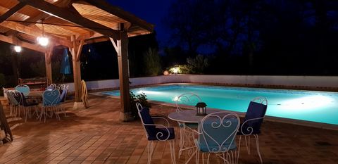 Maison nichée dans un écrin de verdure