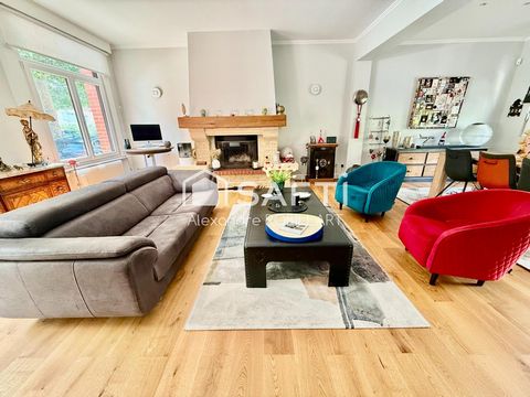 MAISON BOURGEOISE ENTIEREMENT RENOVEE