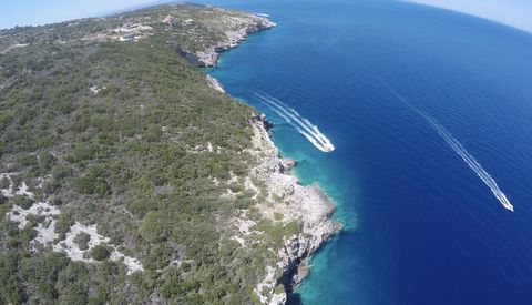An exciting opportunity has arisen with this incredible plot of land we have available in Northern Zakynthos - directly above the Blue Caves. Crystal clear waters in shades from pale blue to deep navy compliment the totally unspoilt horizontal views ...