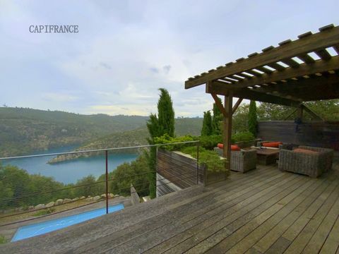 Maison de 135 m2 avec vue sur le lac d'Esparron avec piscine