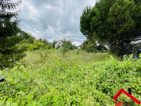 EXCLUSIVITY FAUREIMMO.FR / Building land and entirely flat with an area of about 2293 m2 / CONTACTS: ... ... /