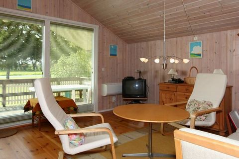 Cottage moderne et bien aménagé situé dans le confortable Hyllingeriis près de Skibby. La maison contient une annexe en rapport avec la maison. C'est le réseau fibre dans le chalet et une myriade de chaînes de télévision danoises, suédoises, norvégie...