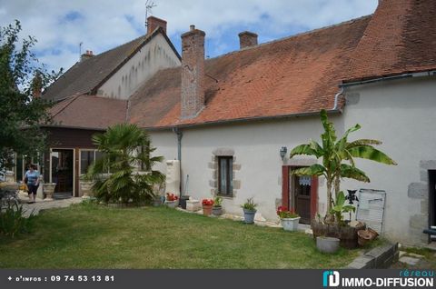 Fiche N°Id-LGB120239 : Boussac, sector Animations - ?school - commer, House of about 175 m2 comprising 11 room(s) including 4 bedroom(s) + Land of 2842 m2 - Stone construction - Ancillary equipment: garden - courtyard - terrace - garage - double glaz...