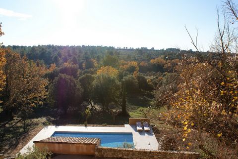 Magnificent, restored Mas nestled within stunning rolling countryside..... In the heart of the Verdon Regional Park is this magnificent property of 220 m2 on a plot of about 3 hectares. Restored throughout using beautiful materials such as terracotta...