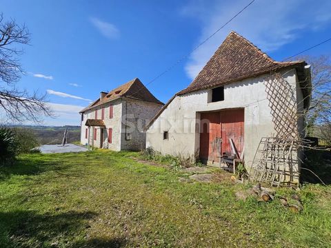Ref 67322PL: Ozenx - Montestrucq, Charming house in a small village between Salies de Béarn and Orthez in a beautiful wooded environment not overlooked. The pluses: a large part of land still buildable, an outbuilding and a wooded part. Great potenti...