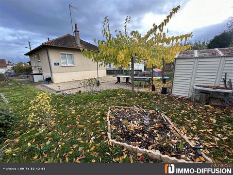 Mandate N°FRP155944 : House approximately 68 m2 including 4 room(s) - 2 bed-rooms - Garden : 417 m2. Built in 1960 - Equipement annex : Garden, Garage, double vitrage, and Reversible air conditioning - chauffage : gaz - Class Energy E : 271 kWh.m2.ye...