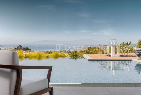 Villas with Private Pool and Bodrum Castle View in Bodrum Located in the Bodrum peninsula, the villas are located at a high point of the district center, overlooking the entire Bodrum center, Bodrum Castle and Kos Island. With its natural beauties, i...