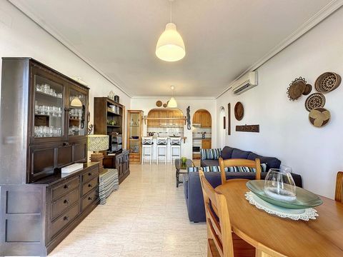 Enjoy the sun of the Costa Blanca thanks to this cozy apartment located in the luxurious ZENIAMAR VII residential area in Orihuela Costa. The house consists of a living room with an open-plan kitchen with a gallery and a large terrace, ideal for enjo...