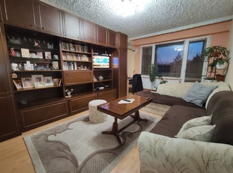Agency ''Address'' real estate offers one-bedroom apartment in Storgozia. Consists of: Enlarged kitchen, living room, bedroom, bathroom with toilet, one terrace. The apartment is in very good condition. Flooring-granite and laminate, PVC joinery. It ...