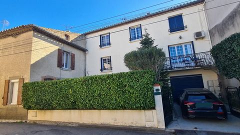Village with all shops, located at 5 minutes from la Redorte, 10 minutes from the Jouarres lake, 25 minutes from Carcassonne and its airport and 45 minutes from the beach ! Pleasant set of 2 village houses offering a main house of 180 m2 with 3 bedro...