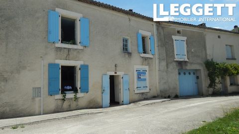 A18795CDE16 - This house is in need of decoration but no structural works. It has a garage, car port, outbuildings and large garden. Located at the end of a cul-de-sac in the heart of a quiet, charming and stylish village, 7 km from Villebois Lavalet...