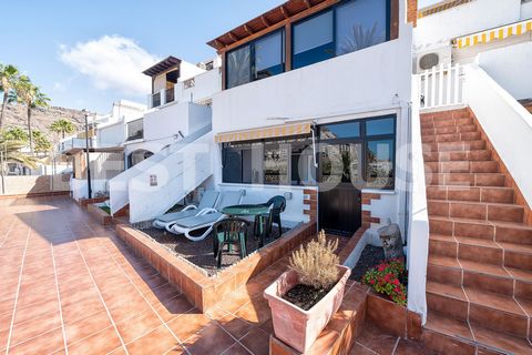 Your oasis in Playa del Cura awaits you in the Jardín Paraiso urbanization! This enchanting This 42m2 apartment offers you the perfect getaway by the sea. Just 150 metres from Tauro Beach and 650 metres from Los Frailes Beach, you can enjoy the best ...