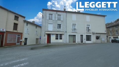 A27937FV81 - In the centre of the village of Labastide Rouairoux, in the extreme south of the department of the Tarn, on the border with the Hérault, is this house to renovate, without garage but parking in front of the house, and without garden. The...