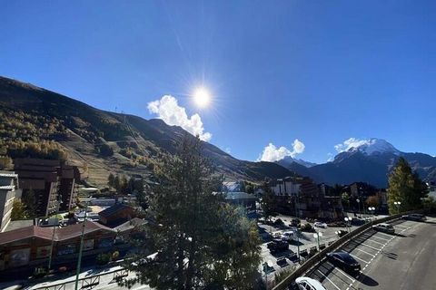 Geef uw bergvakantie een boost met dit prachtige appartement gelegen in Les Deux Alpes 38860 residentie Le Diamant 2 Lakens en handdoeken zijn niet inbegrepen. De toeristenbelasting en de borgsom in creditcardafdruk dienen bij aankomst te worden beta...