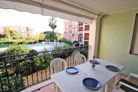 Appartement 3 pièces de 42m² - Résidence Port Marine 1er étage avec ascenseur - 4 personnes maximum Bel appartement de vacances pour 4 personnes avec de belles prestations, au 1er étage et donnant sur la piscine de la résidence. Vous serez séduits pa...