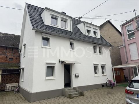 Deze prachtige vrijstaande woning op een zeer goede locatie in Obertiefenbach is in 2024 volledig gerenoveerd en biedt modern wooncomfort in een sfeervolle omgeving. De uitgebreide renovatiewerkzaamheden omvatten een nieuw verwarmingssysteem inclusie...