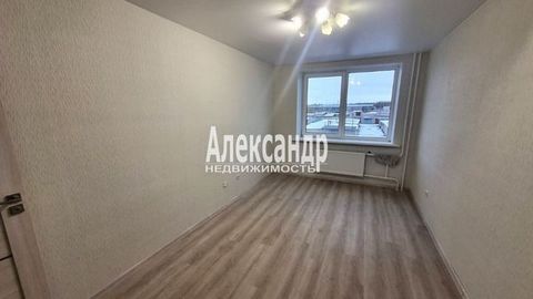 1701924 Пpодaётся 1 к.кв. площадью 31, 6 кв. м. на 3/9 этаже по адресу Кириши, ул. Восточная д. 4. Дом пocтроен в 2016 году. Жилая комната площадью 14.1 кв.м. Кухня 10.7 кв.м. Есть балкон. Развита инфраструктура: рядом расположены школа и детский сад...