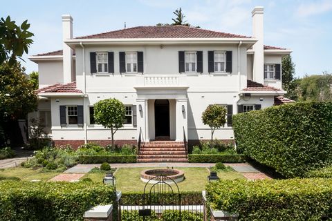 This elevated, beautifully renovated light and airy 1930s family residence seamlessly blends classic charm with contemporary luxury. Retains many original features while offering all the modern comforts. The property includes a separate self-containe...