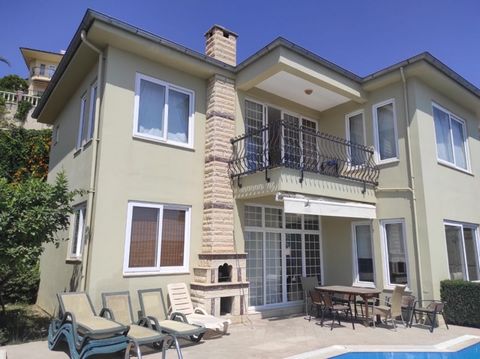 This charming villa for sale in Kargicak, Alanya, offers 280 m2 of comfortable living space, set on a 450 m2 plot. Built in 2010, the villa spans two floors and features 3 bedrooms, 2 bathrooms, and a spacious living room. The villa is fully furnishe...