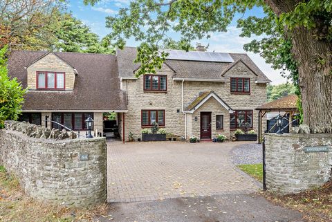 Nestled on one of Nailsea's premier roads, this exceptional and unique home is being offered to the market for the first time in thirty-seven years. Lovingly maintained by its current owners, this spacious family residence has been thoughtfully exten...