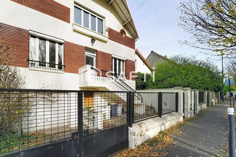 Grande maison familiale quartier pavillonnaire, avec jardin