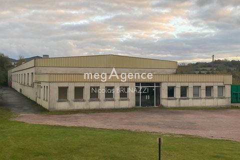 Bâtiment industriel de 2112 m² Zone Industrielle 61120 Vimoutiers