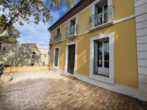 Vivez, travaillez et créer - maison de vigneron avec grand garage, terrasses et jardin.