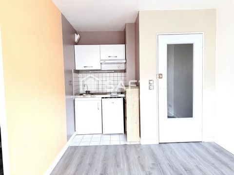 Logement, balcon, ascenseur, parking sécurisée,cave!
