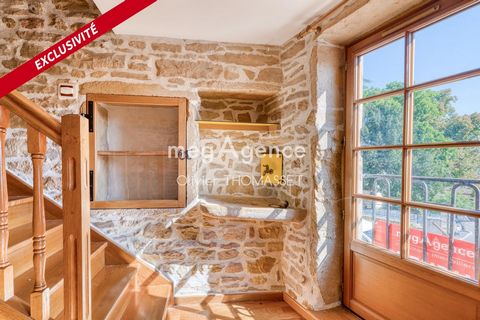 Appartement dans maison de village, 2 chambres, pierres dorés