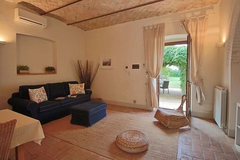 Featuring a shared garden with a shared swimming pool, this is a 1-bedroom holiday home. The holiday home is perfect for a small family or 4 friends on an adventurous as well as exotic expedition. The roads in the area are suitable for biking and tak...