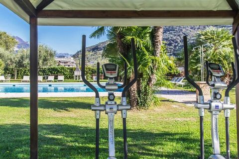 Quiet complex, about 500 m from Lake Garda and the beach. Surrounded by a beautiful garden, the Residence has a large outdoor pool with sun loungers, parasols and barbecue areas (extra charge). The residence is a perfect starting point for sporty gue...