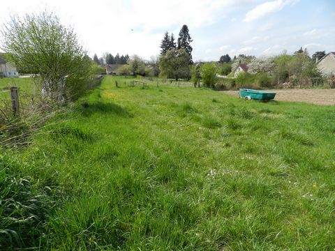 Centre Mantoche, on the Gray Dijon axis, building plot with an area of more than 2,000 m2. Contact for visit: Mr. CHAPUIS Paulin ... , Commercial Agent No847877008 R.S.A.C VESOUL VERAN IMMOBILIER Mail: ...