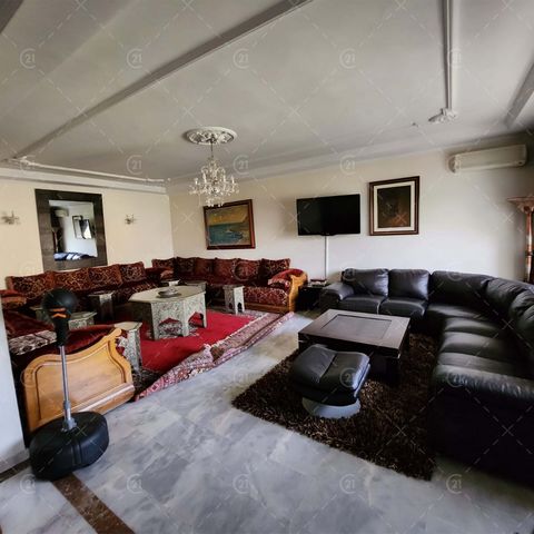 Century 21 Tangier offers its customers a beautiful apartment for sale located in a secure residence, the apartment is on the 2nd floor with an area of 242m2, it consists of 3 spacious living rooms, 3 beautiful bedrooms, a kitchen, and 2 bathrooms wi...