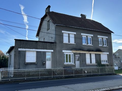 EXCLUSIVITY IMMO19.FR / Between Tulle and Egletons, a building raised on a basement comprising three apartments: a type 4 apartment on the ground floor comprising entrance, living room, kitchen with dining area, three bedrooms, bathroom and toilet. U...