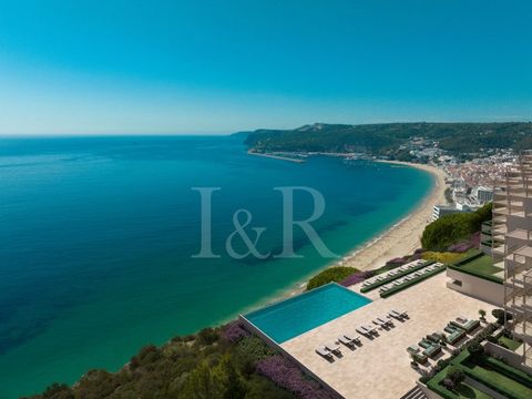 Studio apartment with 46 sqm located in the Legacy by the Sea tourist development in Sesimbra. This studio has a kitchenette at the entrance, an area with closets, a complete bathroom and an open space of 23 sqm that serves as a social area and bedro...
