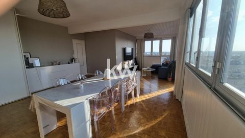 Imagine living in a spacious and bright 3-room apartment, with a surface area of 78.59 m², nestled on the 7th floor of a building with a lift, in the heart of CHÂTEAUROUX (36000). This property offers a large living room, two comfortable bedrooms, an...